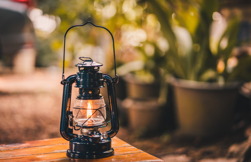 Jak wybrać odpowiednie lampy do ogrodu?